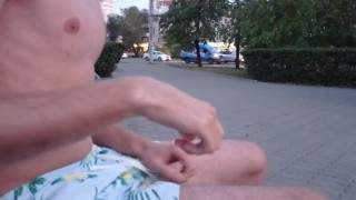 guy masturbates in the park. extreme