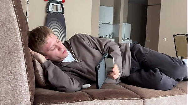 made the guy suck my dick and then fucked his tight ass,soy blowjob deepthroat and fucking