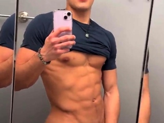 Josh Loz (jmloz) jerks off in another bathroom