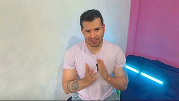 twink pasivo es penetrado por su mejor amigo y por su dentista  dotado a pelo!