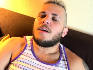 BEARFILMS Horny Bear Clause Nomi Hooks Up With Pup Crash